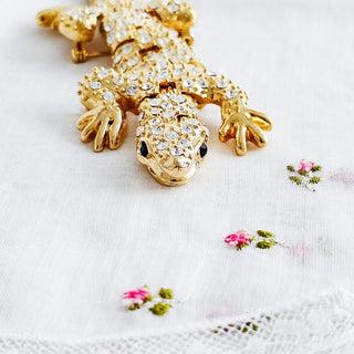 Large Vtg Gold Tone Articulated Clear Rhinestone Lizard Gecko Shoulder Brooch