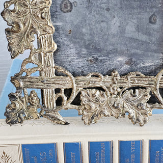 Antique Victorian Ornate Picture Photo Frame 4.5” X 6” Grapes and Grape Leaves