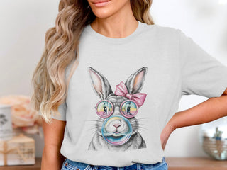 Women's Fashion T-Shirt with Cute Rabbit Print, Stylish Bunny in Glasses Design, Casual Grey Tee