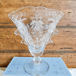 Vintage Heisey & Co. Lariat Etched Orchid Fan Vase 7.125" Tall
