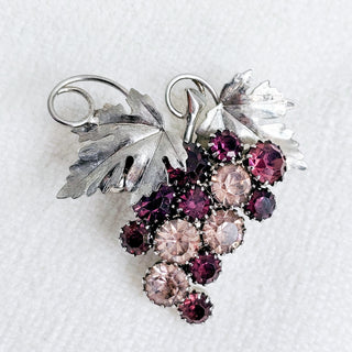 Vintage Unsigned Silver Tone Brooch Purple And Pink Glass Rhinestones Grapes