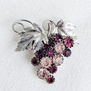 Vintage Unsigned Silver Tone Brooch Purple And Pink Glass Rhinestones Grapes