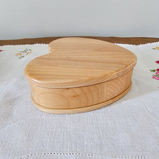 Heart Design Maple Wood Keepsake Box Vintage