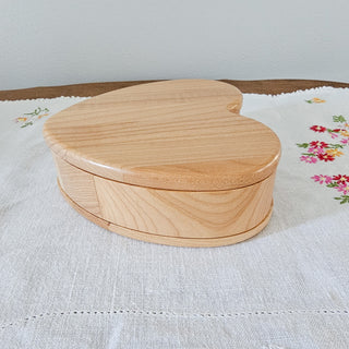 Heart Design Maple Wood Keepsake Box Vintage