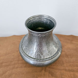 JAMTSLÖJD Olle Olsson Pewter Vase 1966 Swedish Hand Hammered Pewter Vase with Engraved Leaf Pattern, Scandinavian Decor, Skandi Nordic Decor