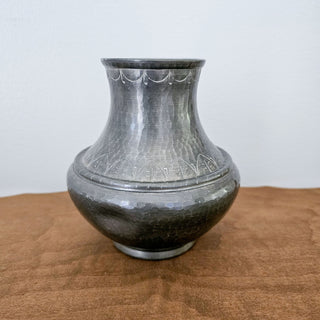 JAMTSLÖJD Olle Olsson Pewter Vase 1966 Swedish Hand Hammered Pewter Vase with Engraved Leaf Pattern, Scandinavian Decor, Skandi Nordic Decor