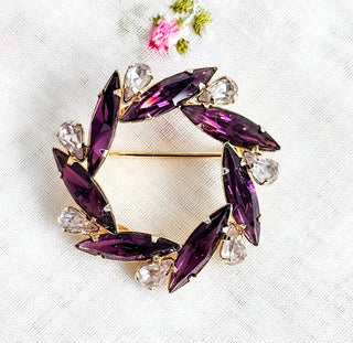 Vintage Star Art 12k Gold Filled Purple Clear Rhinestone Brooch Pin